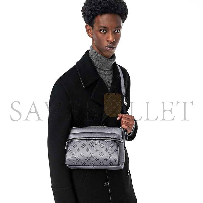 LOUIS VUITTON OUTDOOR MESSENGER M30830 (25.5*18*5cm)